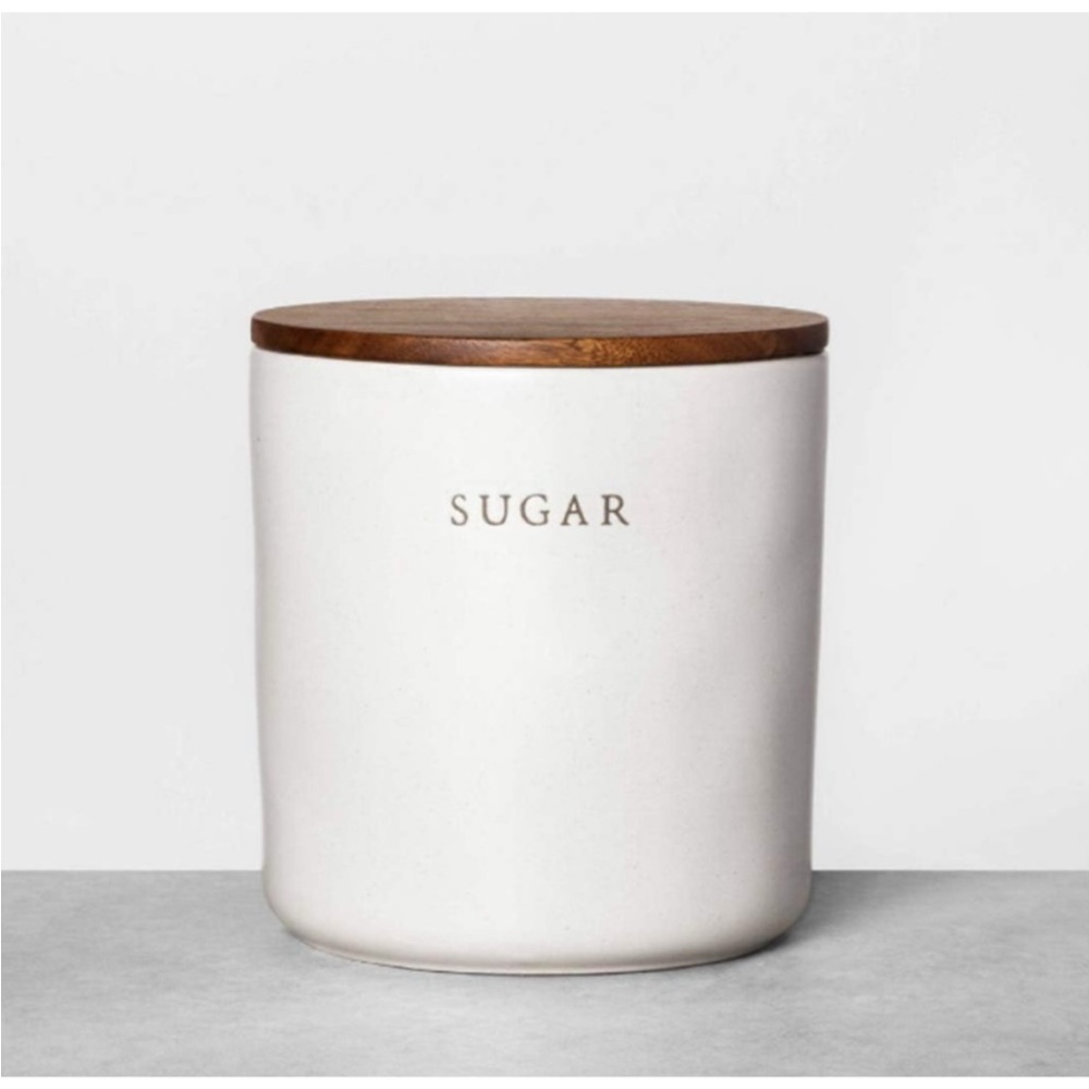 Hearth & Hand with Magnolia-67 oz
Stoneware Sugar Canister Wood Lid Cream/ Brown
